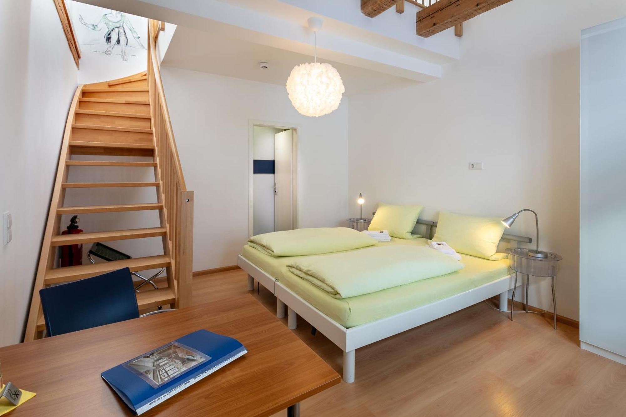 Pensionsieben Das Andere Hotel Lörrach Εξωτερικό φωτογραφία